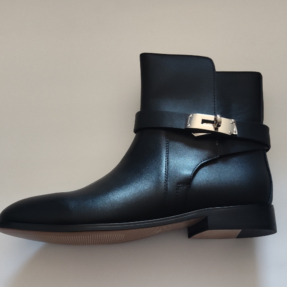 Black Calfskin Leather Ankle Boots (NEW)